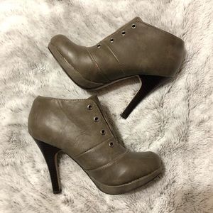 Ankle boot